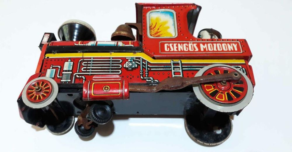 Jucarie veche tabla, tren , locomotiva Ungaria