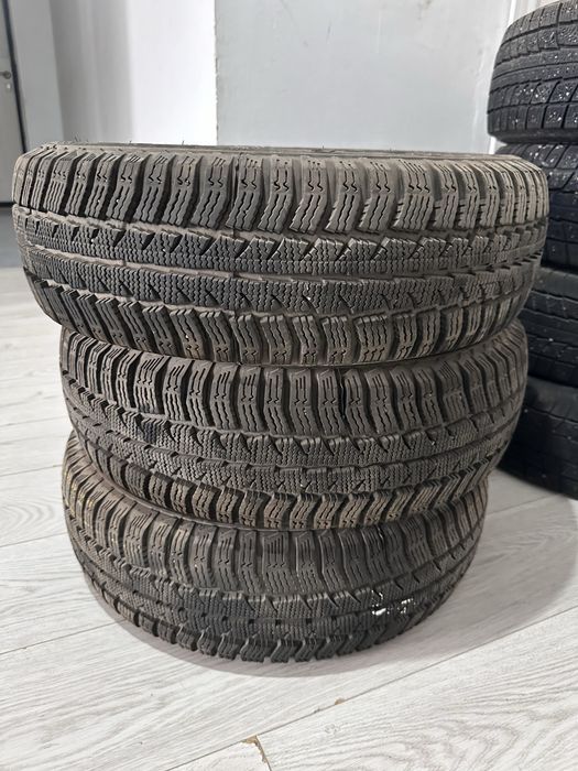 Зимние шины 14 размера липучка.