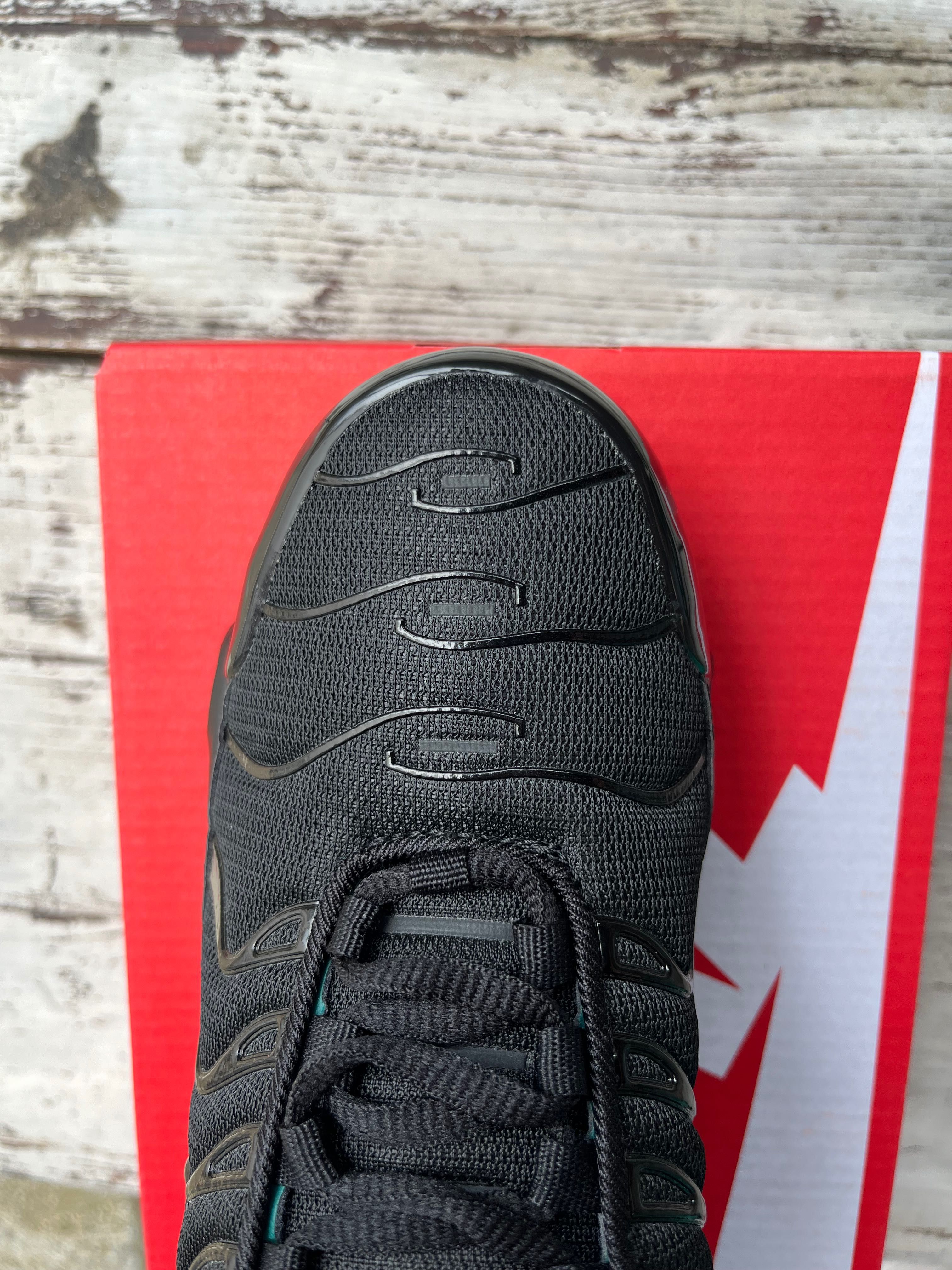 Маратонки Nike TN