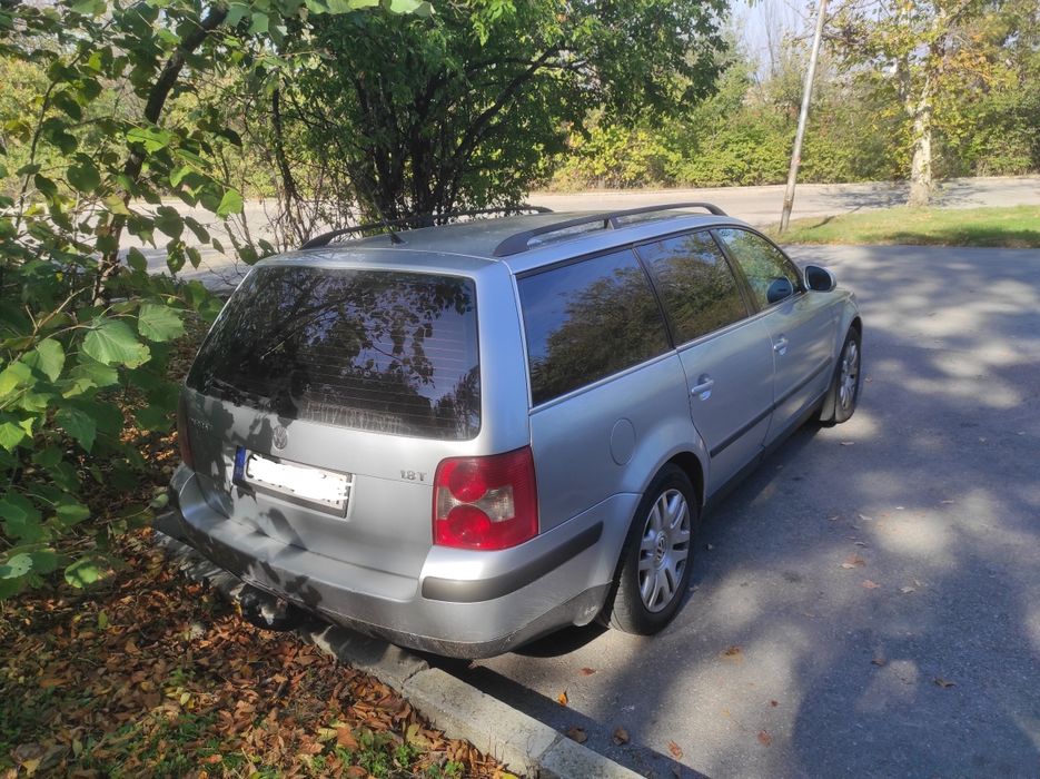 VW PASSAT B5.5 1.8T  150 к.с. летни и зимни гуми нов акумулатор