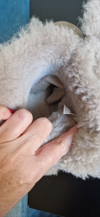 UGG scurte, gri deschis, cu snur in spate