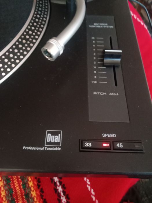 Грамофон Dual- belt drive.