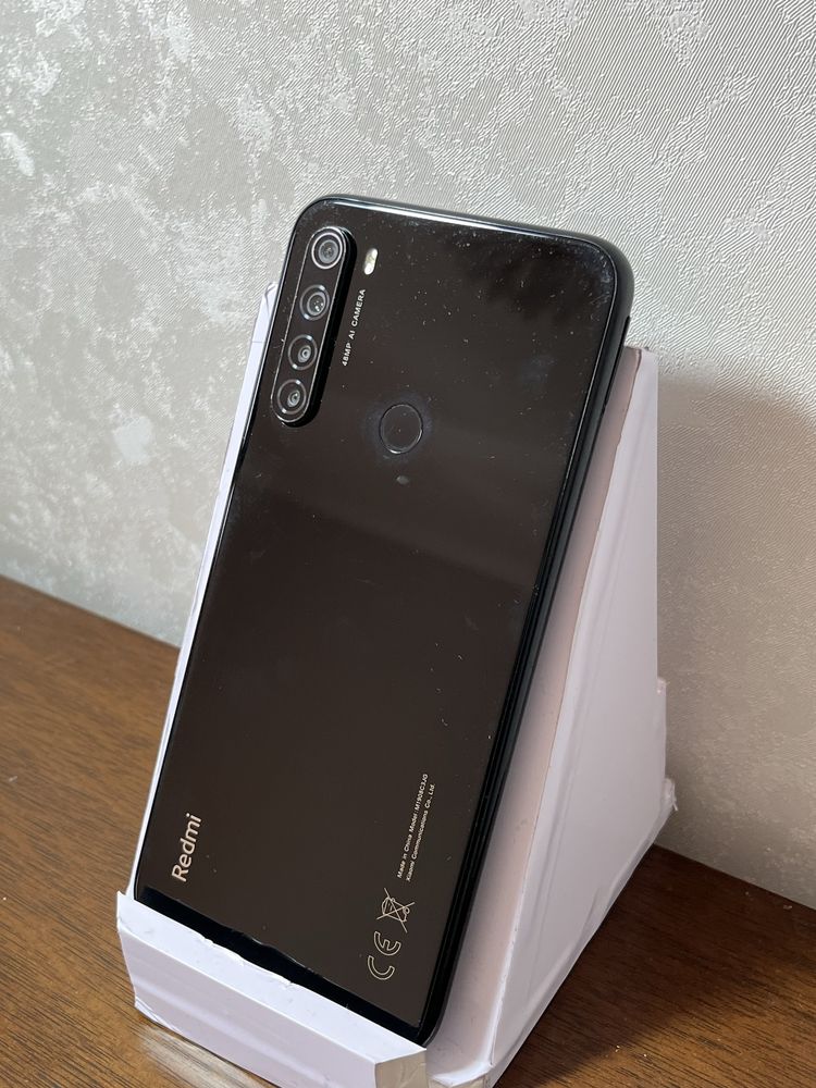 Продам Redmi Note 8