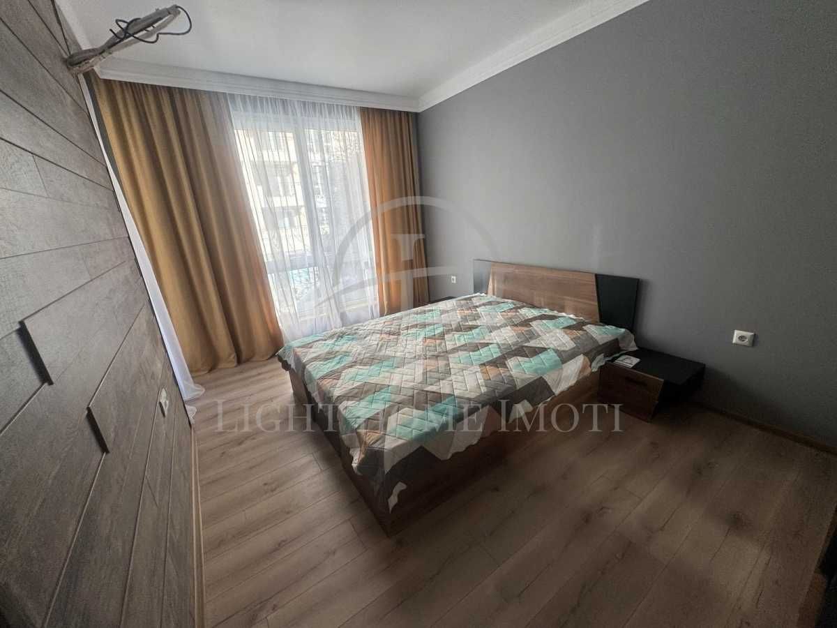 Продава се Тристаен апартамент в Пловдив, Кючук Париж - 115 кв.м за 1774 €/кв.м - Снимка #9