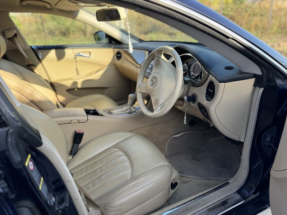 Dezmembrez Mercedes Cls 350 faceflit