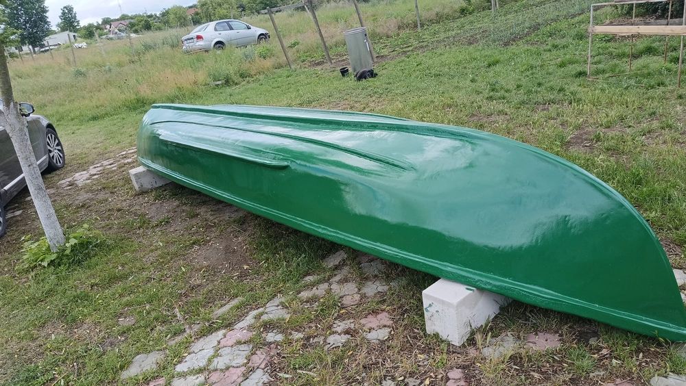 Vand lotca din fibra de sticla