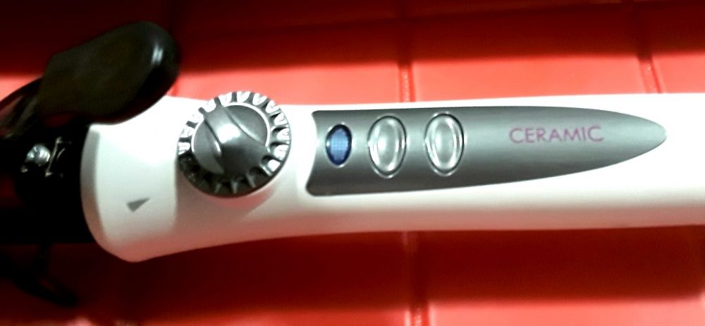 Ondulator electric cu aer cald AEG GERMANIA NOU (Idee cadou) - 60 Lei
