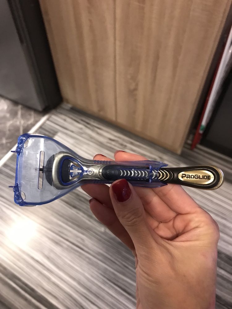 Самобръсначка Gillette ProGlide