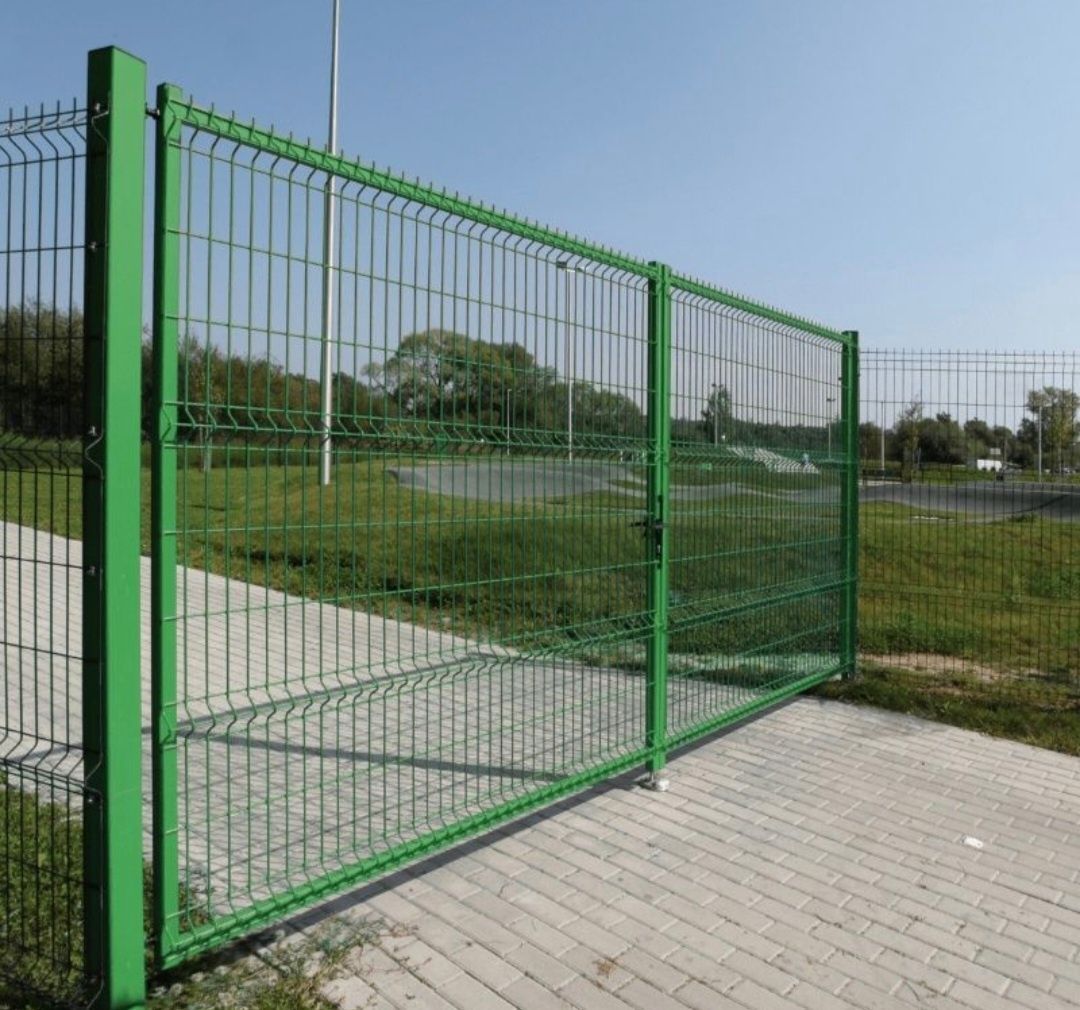 Vând Garduri din plasa bordurata