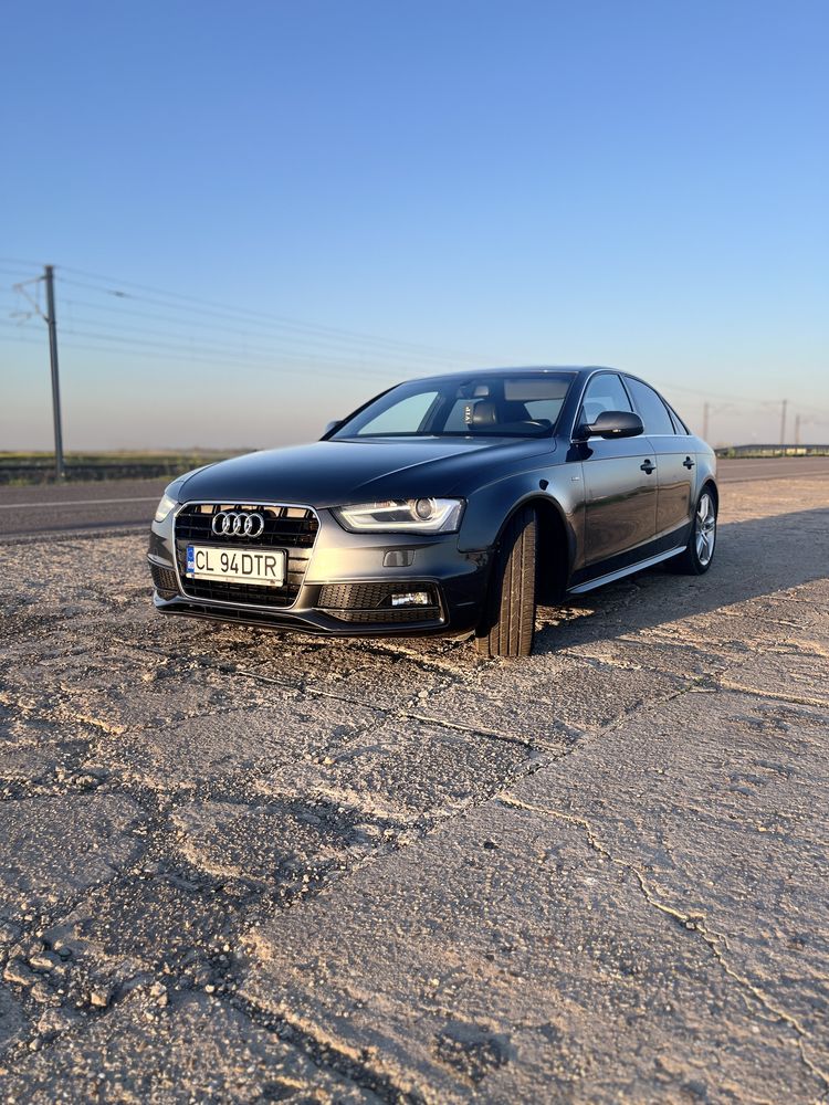 Vand/Schimb Audi A4 B8 Facelift S-Line extrem de intreținut