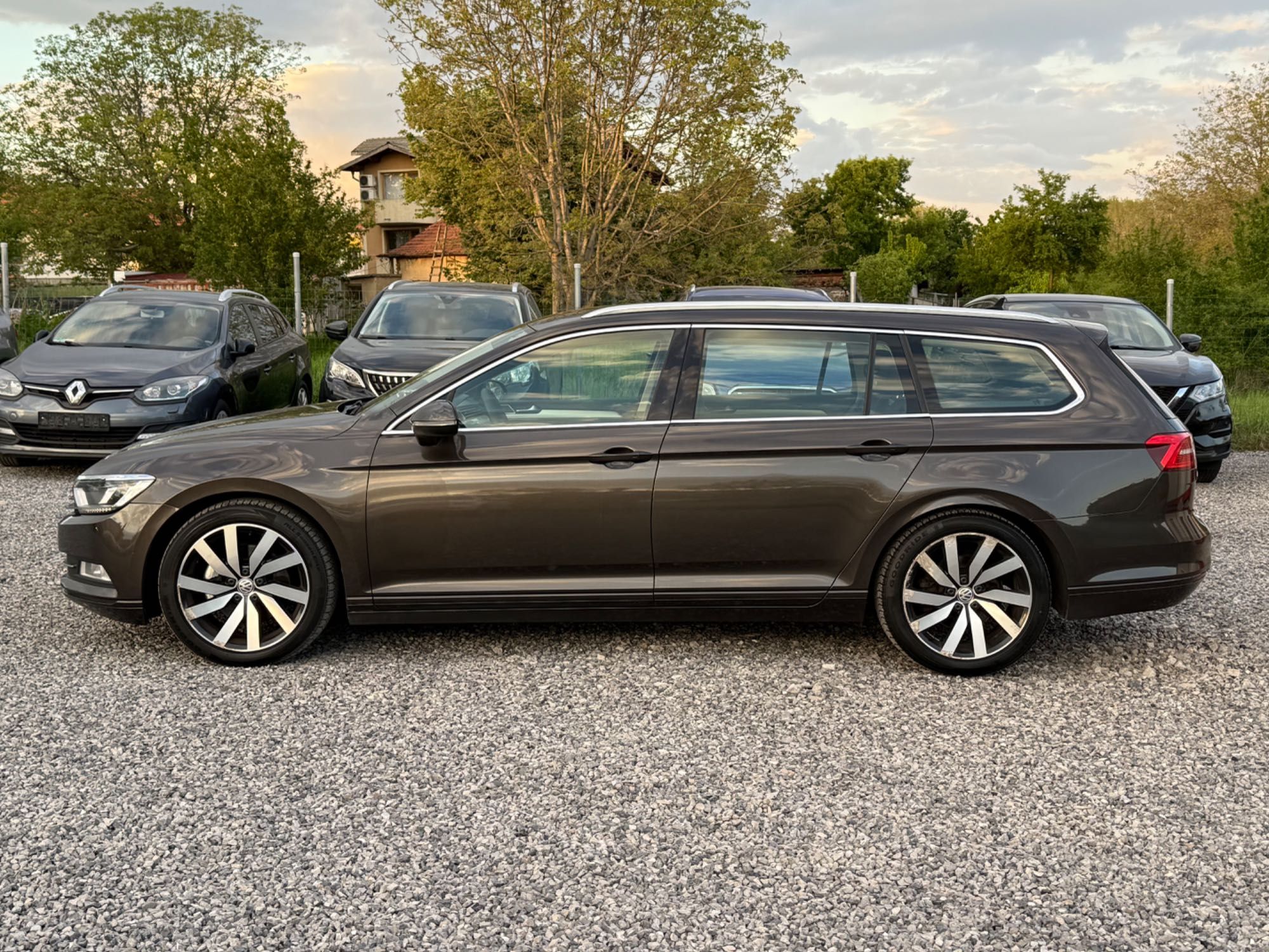 VW Passat (B8)1.8 TSI (180 кс)Keyless/Full Led/Подгрев/Euro6