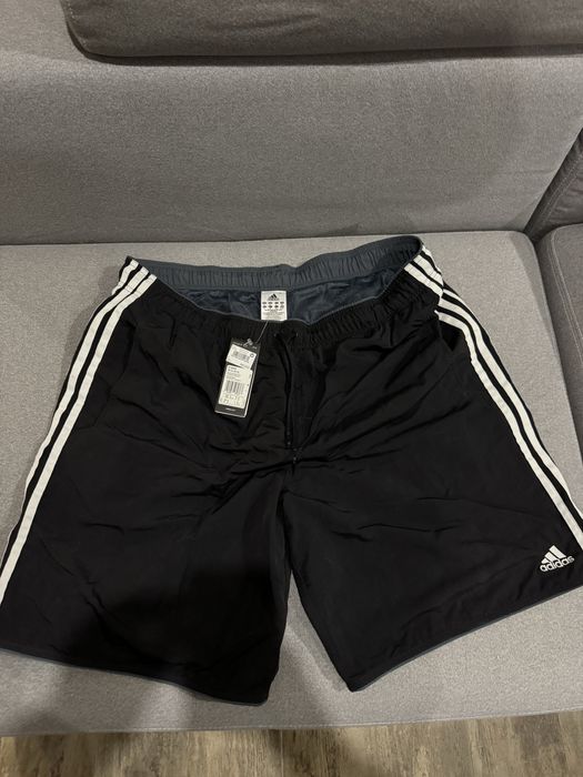 Спортни къси панталони adidas XL