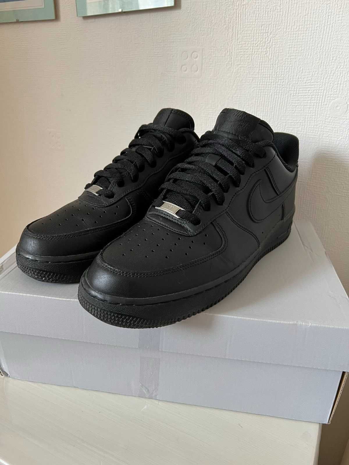 Nike Air Force 1 '07