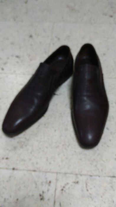 Обувки Gianni, Bata