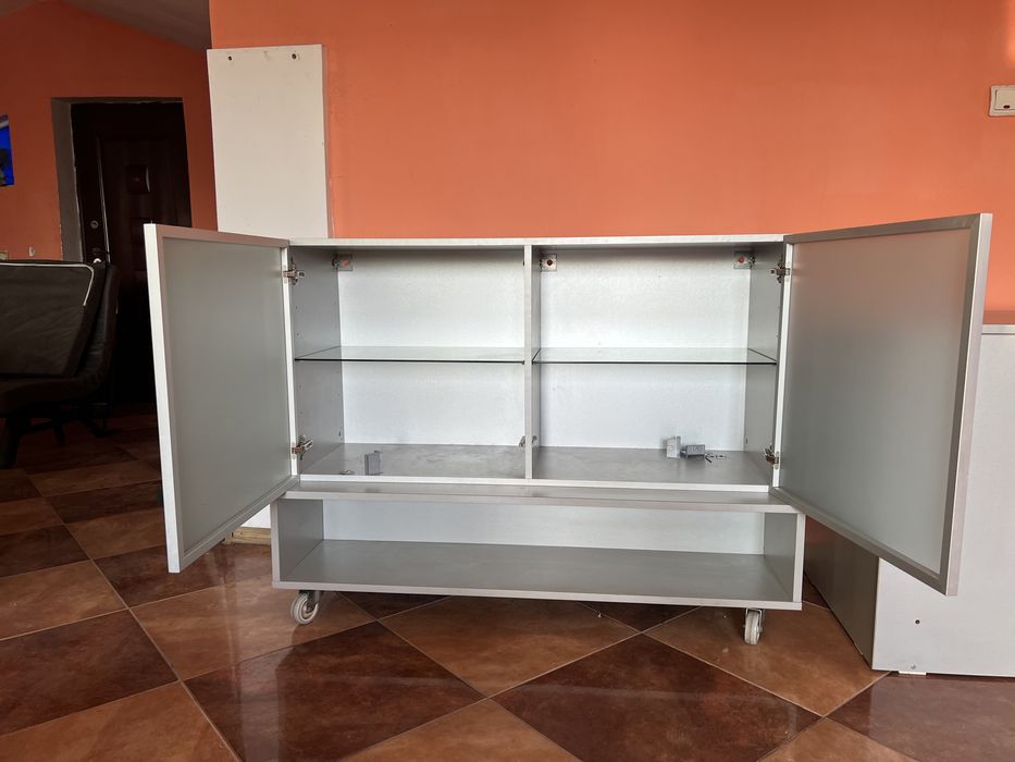 Mobilier - pretabil cabinet stomatologic