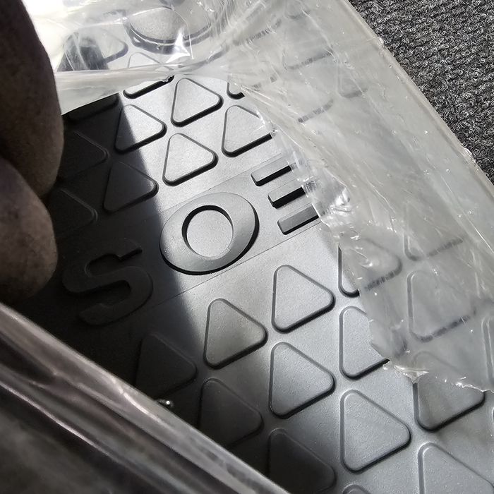 Set covorase Volkswagen Eos noi originale