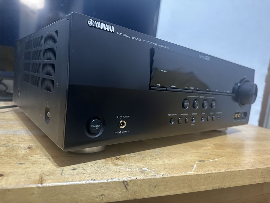 Receiver yamaha alimentare la 220v