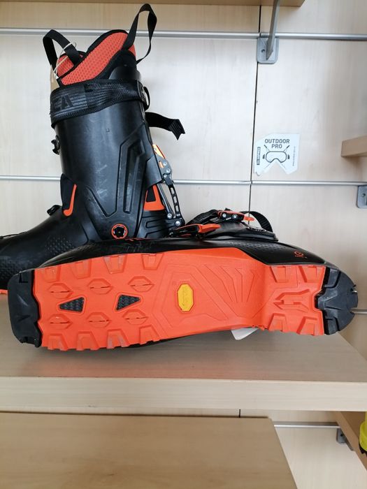 Clapari schiuri ski tura Tecnica Zero G Peak Test marime 30/30.5