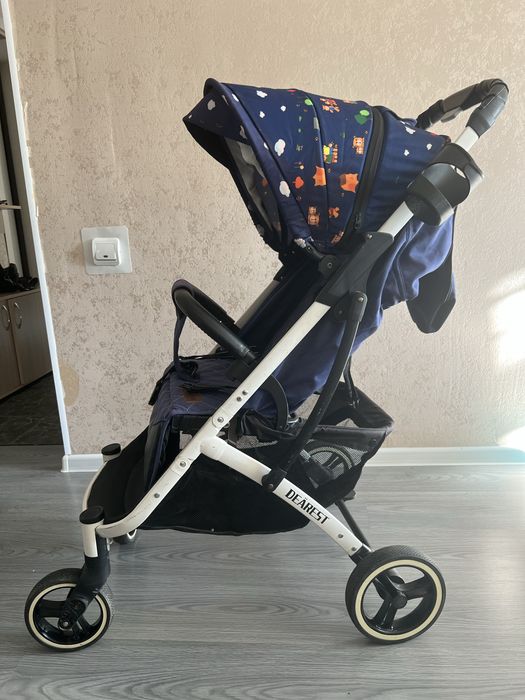 Продам прогулочную коляску