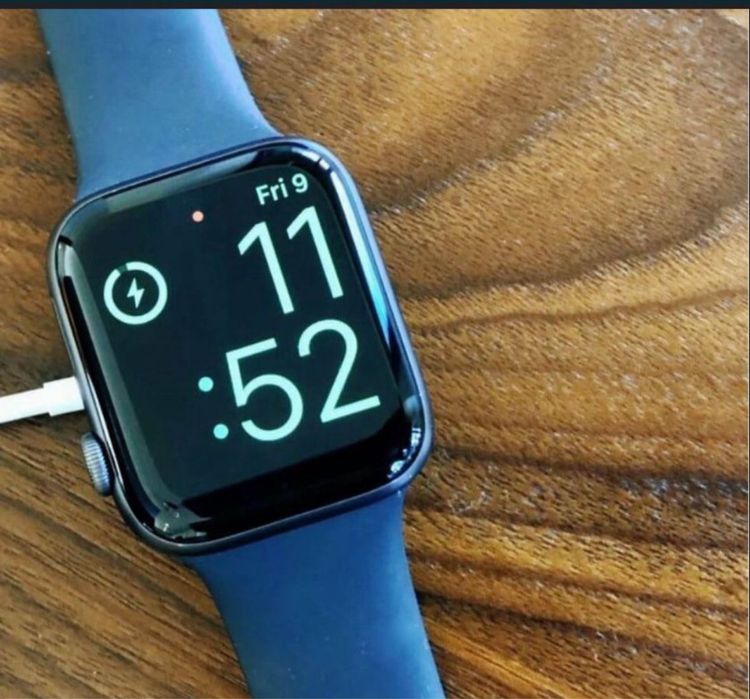 Арреl Watch se 4