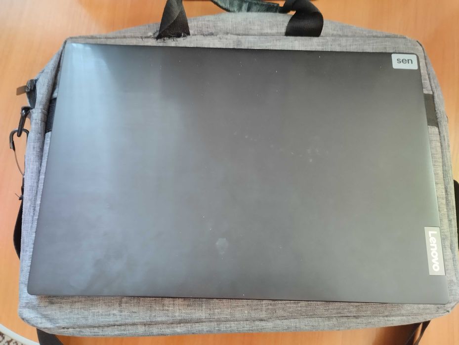 Ноутбук Lenovo для работы и учебы