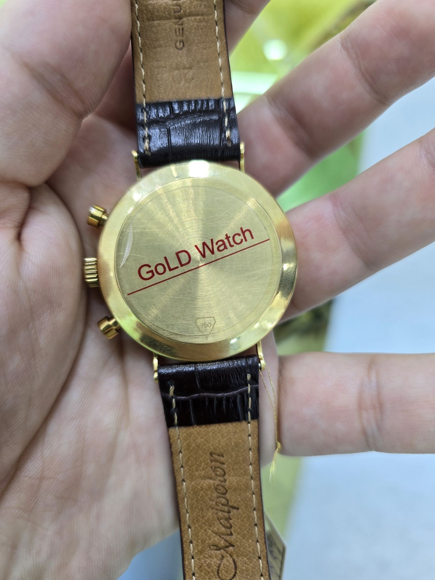Продам золотые часы Geneve 750 пробы