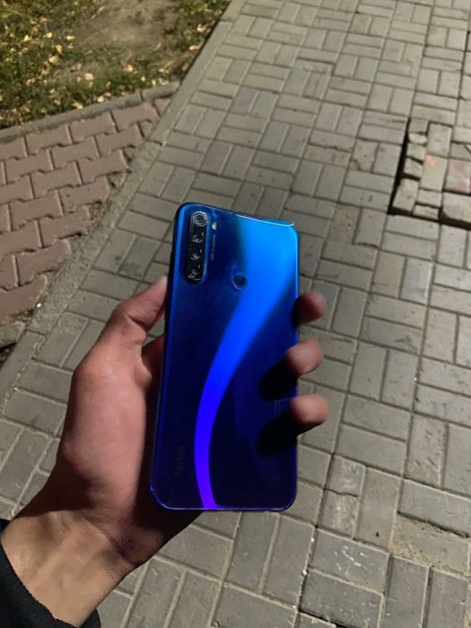 Редми нот 8  8/10