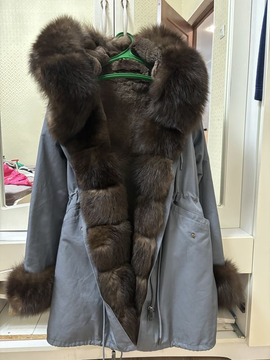 Продам парку в отл состояний