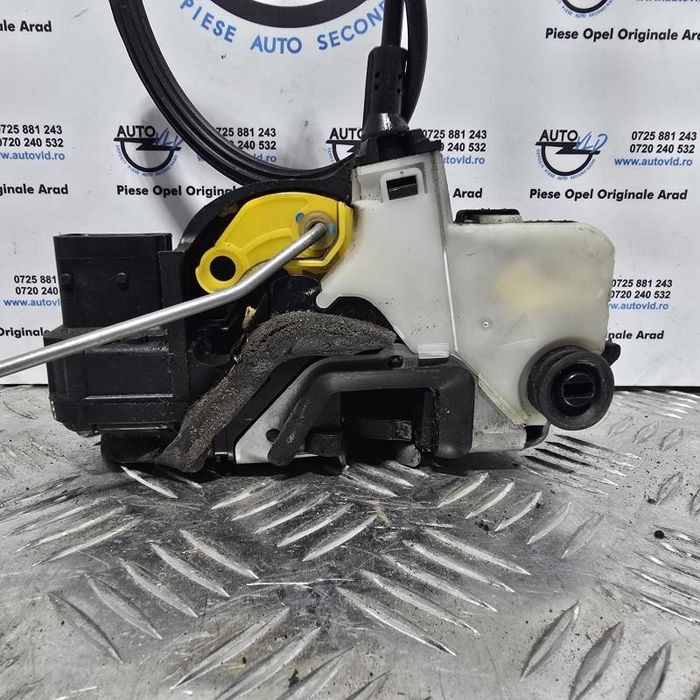 Broasca usa stanga spate Opel Zafira C