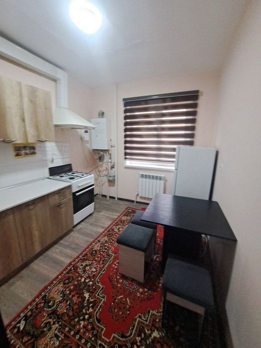 2 хонали уй сотилади жихозлари билан