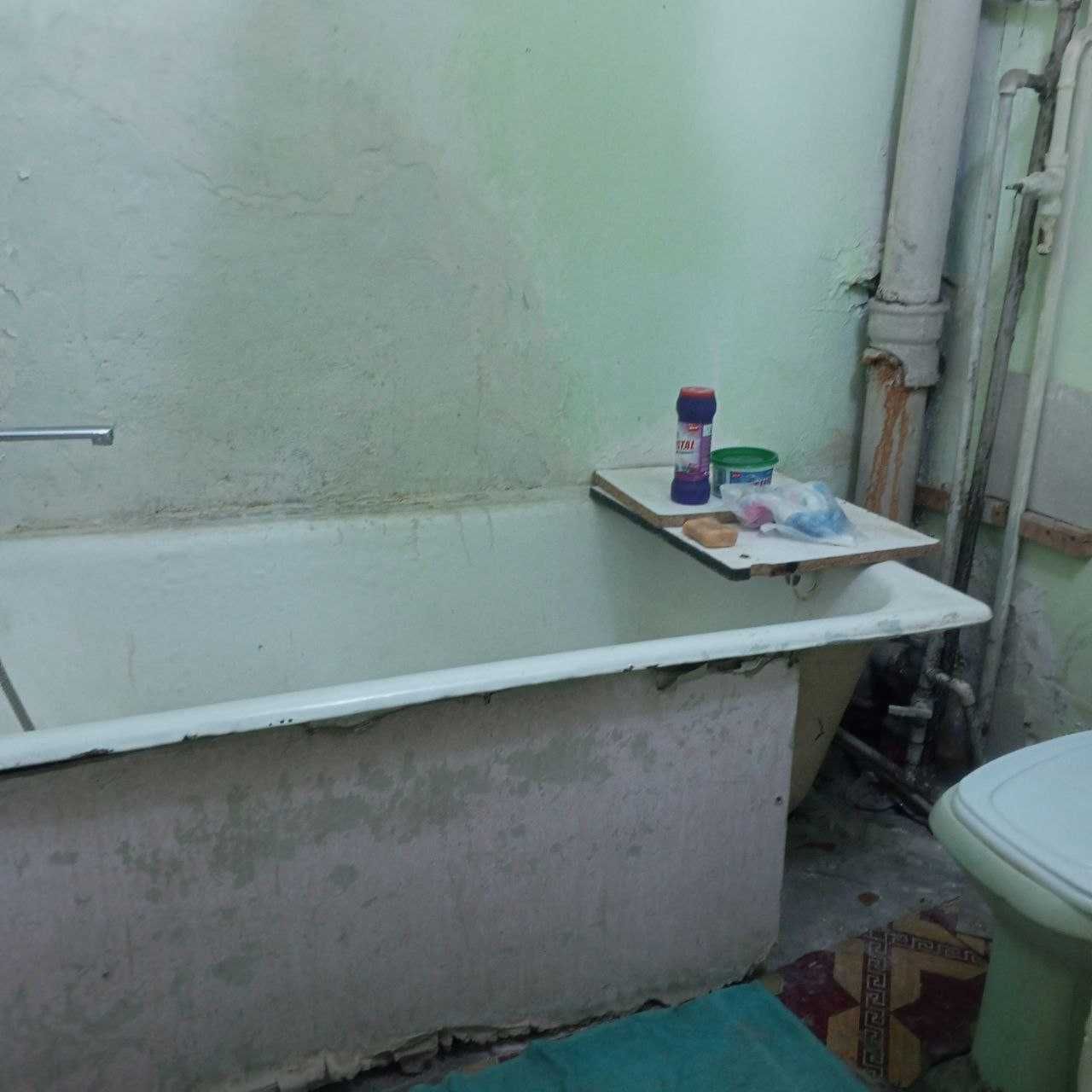 Мирабадский район 1/3/4 бывшее общежитие СВОЯ