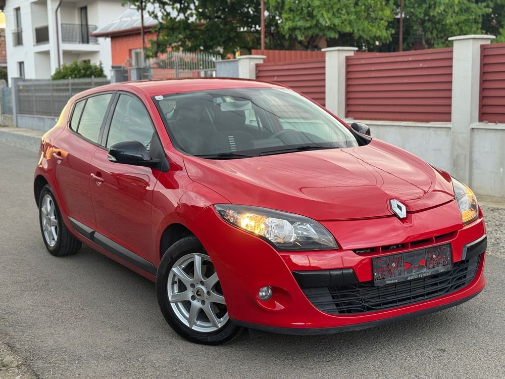 Renault megane 1.5dci 2012 euro5 navigatie senzori parcare
