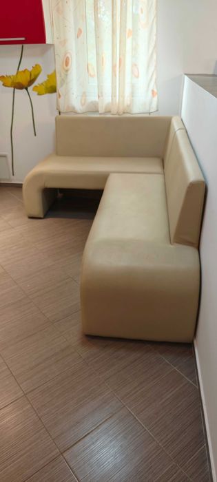 Coltar bucatarie, piele ecologica 195X 140 cm, stare buna