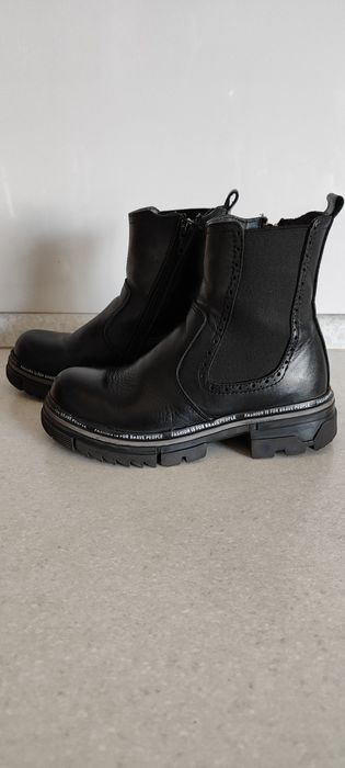 Продам сапоги-челси на девочку