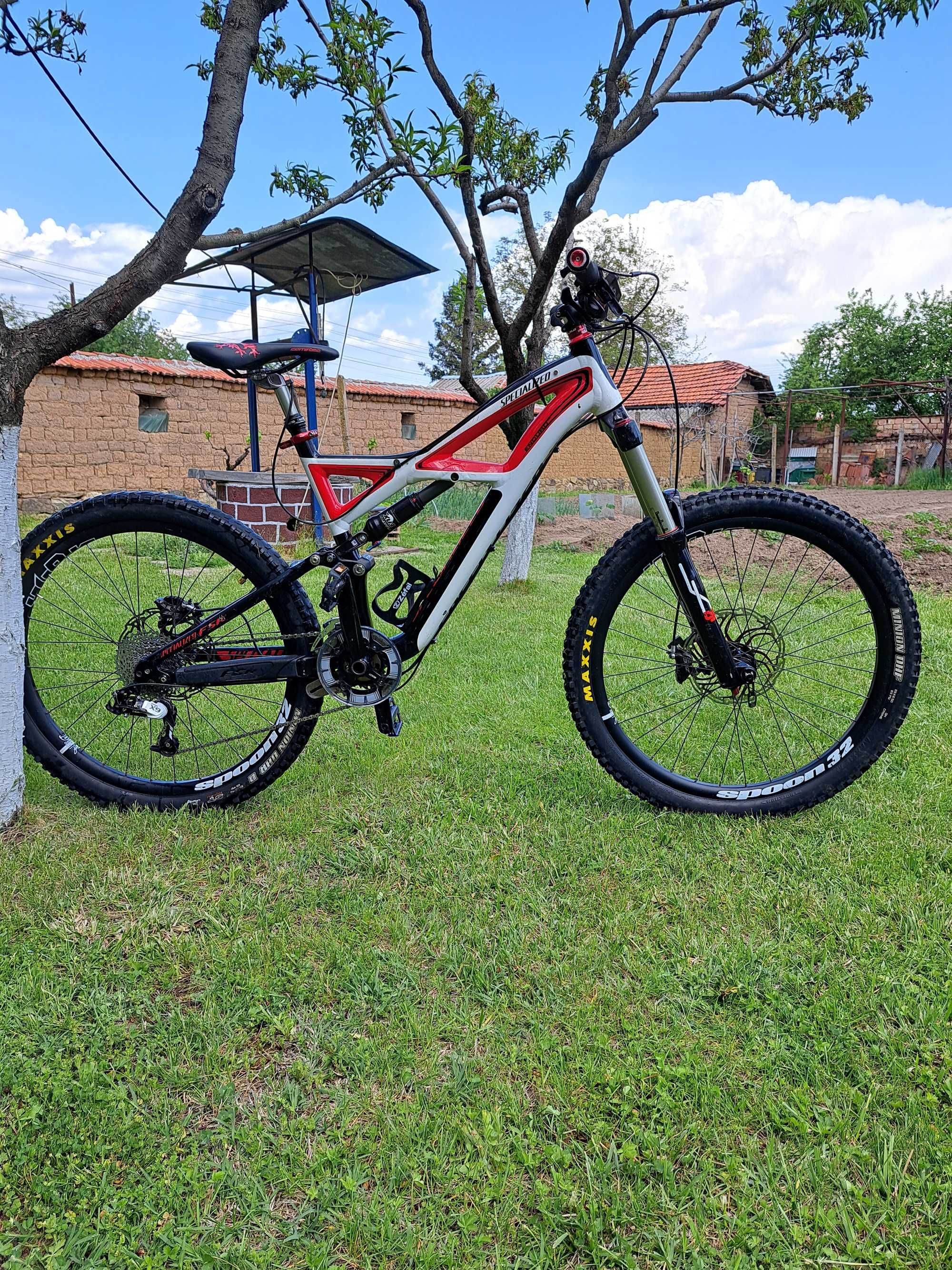 Колело Enduro Scecialized 26