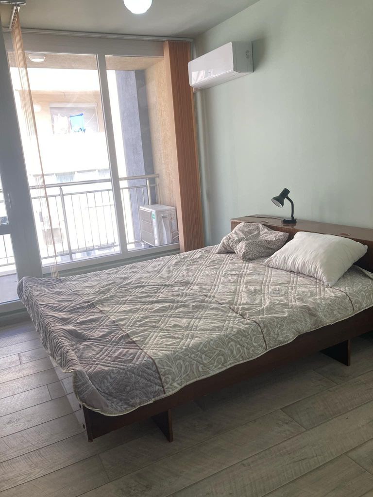 Дава се под наем Двустаен апартамент в Варна, Погреби - 55 кв.м за 350 € - Снимка #3
