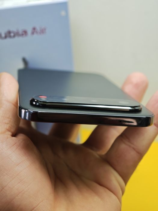Nubia Air Sigilat 20 GB RAM 256 stocare