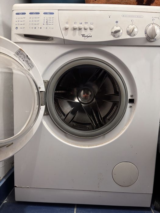 Masina de spalat whirlpool