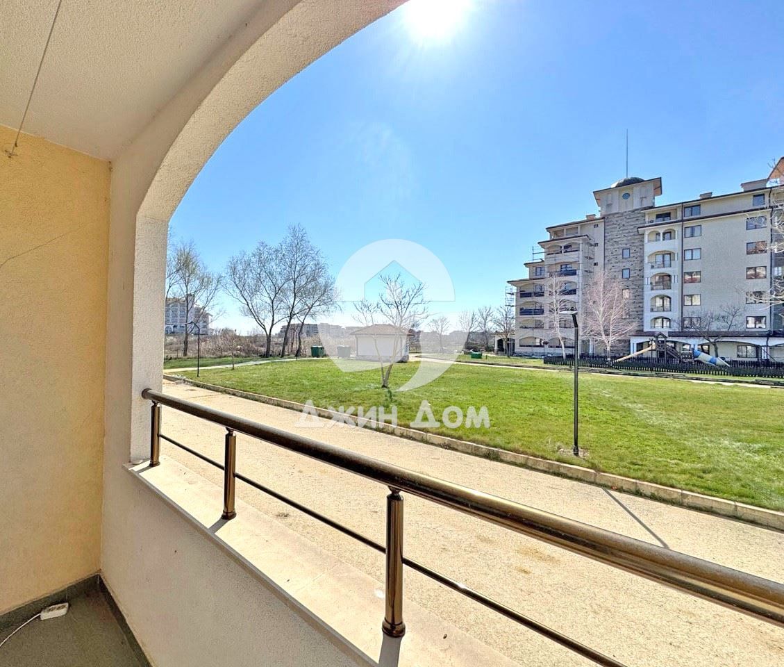 Продава се Едностаен апартамент в Обзор - 36 кв.м за 1612 €/кв.м - Снимка #5