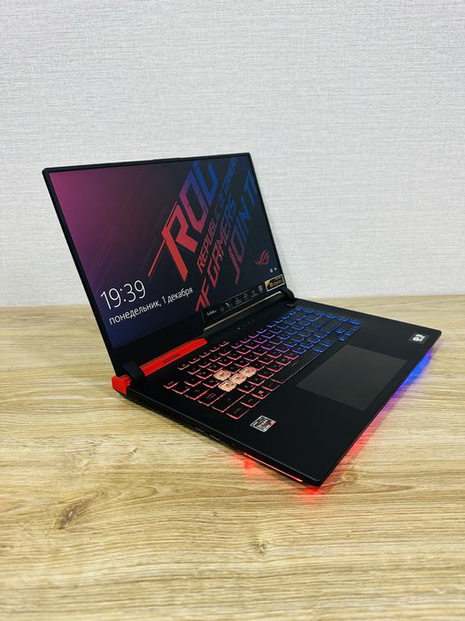 ASUS ROG Strix Ryzen7-16 Ядер+RTX3050 Мощный, Геймерский ноутбук