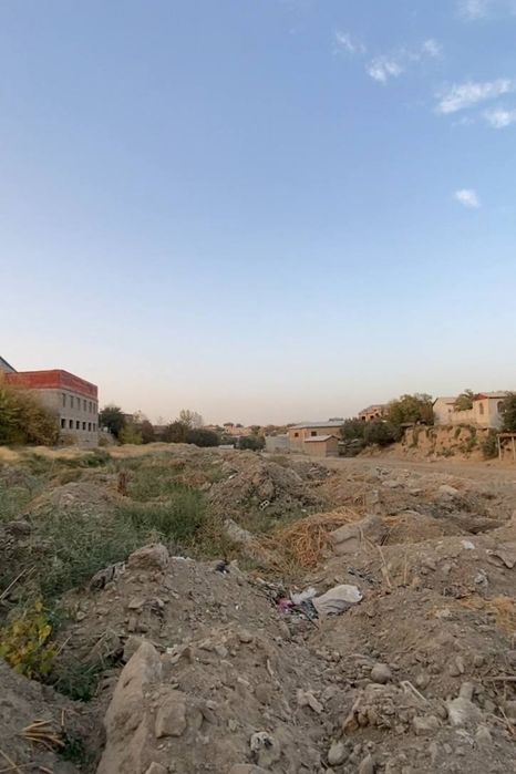 Участок земли под строительство