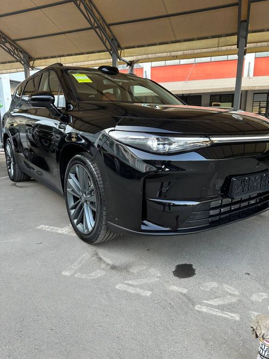 Leapmotor c16 gibrid 3pazitsa full