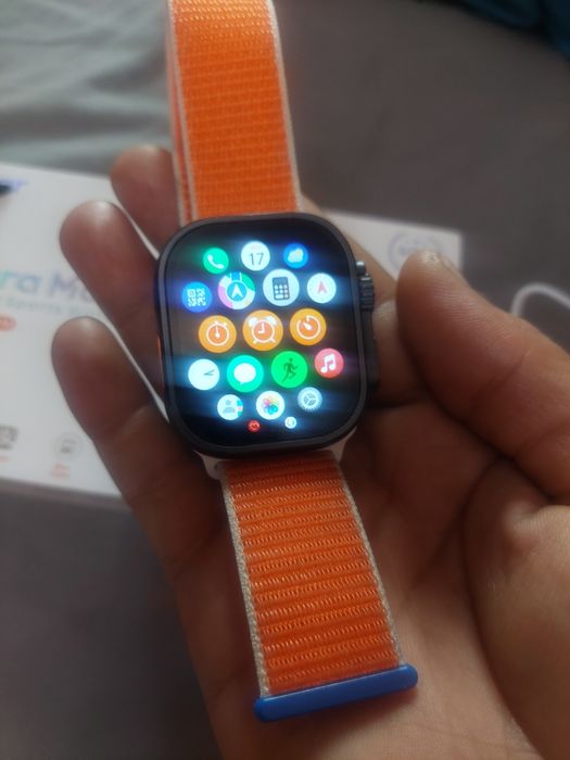 Продам смарт часы в отличном состоянии почти новые