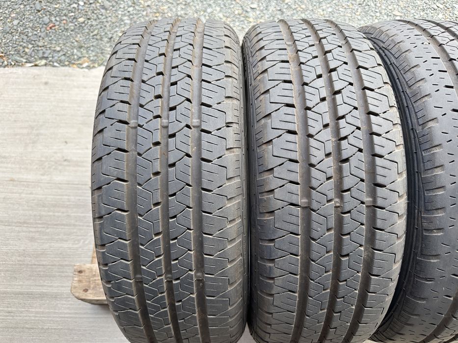 4бр. Отлични Летни Гуми 195/60R/16C -BARUM- DOT:0822- 8,3мм + 7,3мм