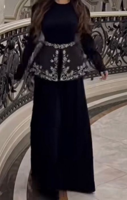 Baska yubka yangi kiyilmagan 70-73 sm
