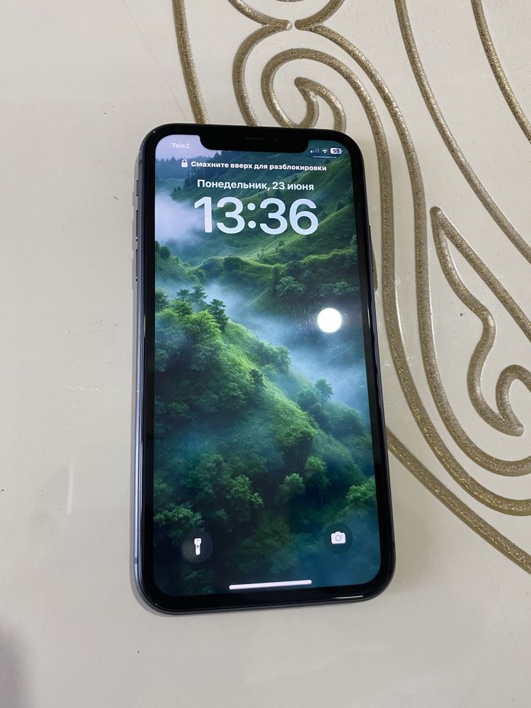 iphone 11 продам
