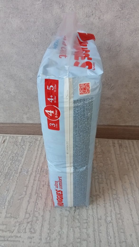 Продаю новую упаковку HAGGIES 80шт