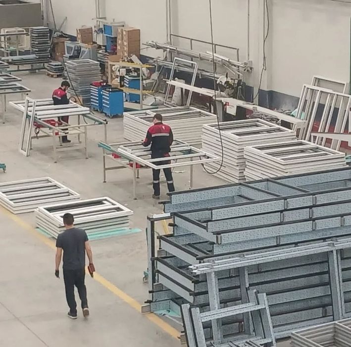 Ремонт и регулировка Пластиковые окна двери