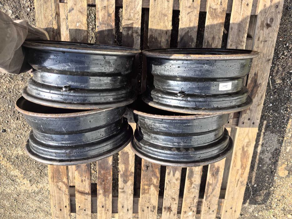 14 цола 4 х 100 мм Рено / Нисан / Дачия - 5,5 Инча / ЕТ 36