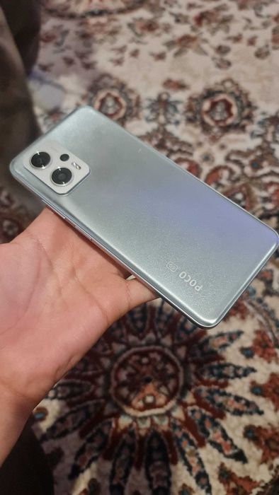 Poco x4 gt 256 gb 8+8 aprativni pamit 144 hz